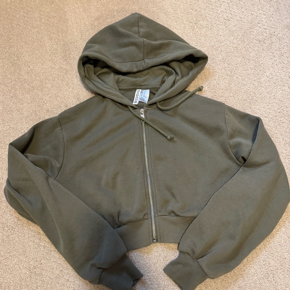 H&M Short Hooded Sweatshirt - Picture 4 of 6